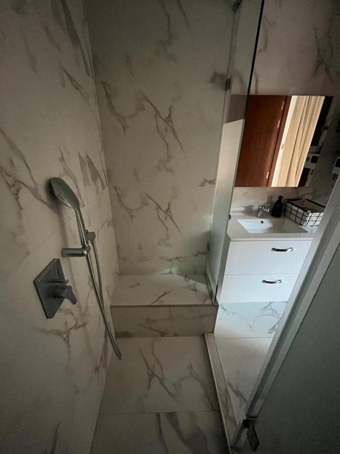 Superbe Appartement, Vue Sur Golf, Piscine Et Atlas 马拉喀什 外观 照片